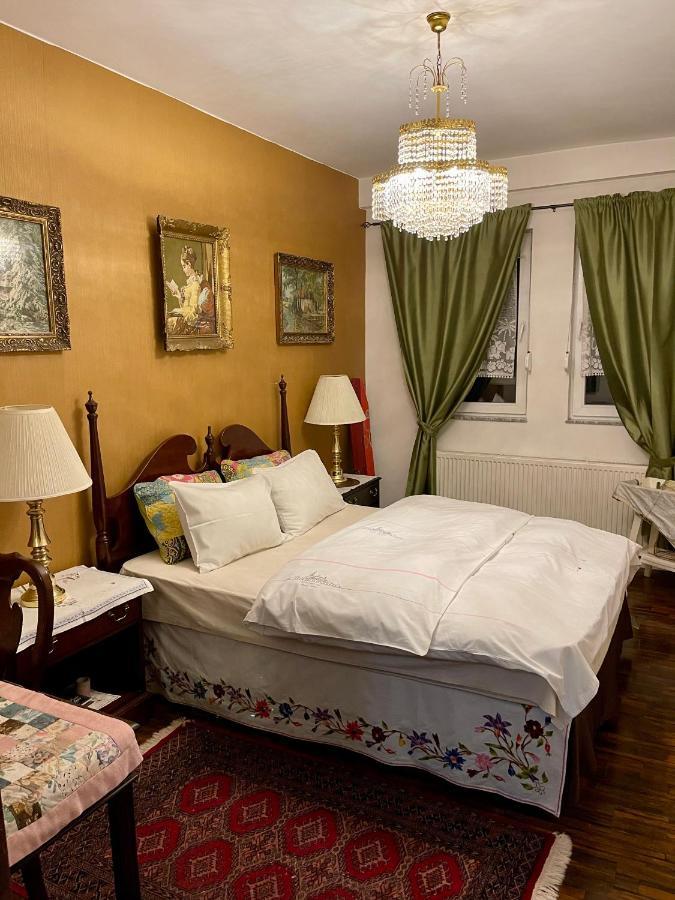 Apartment Nesti In Pristina Kosovo Luaran gambar