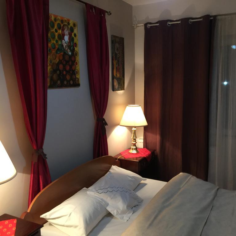 Apartment Nesti In Pristina Kosovo Luaran gambar