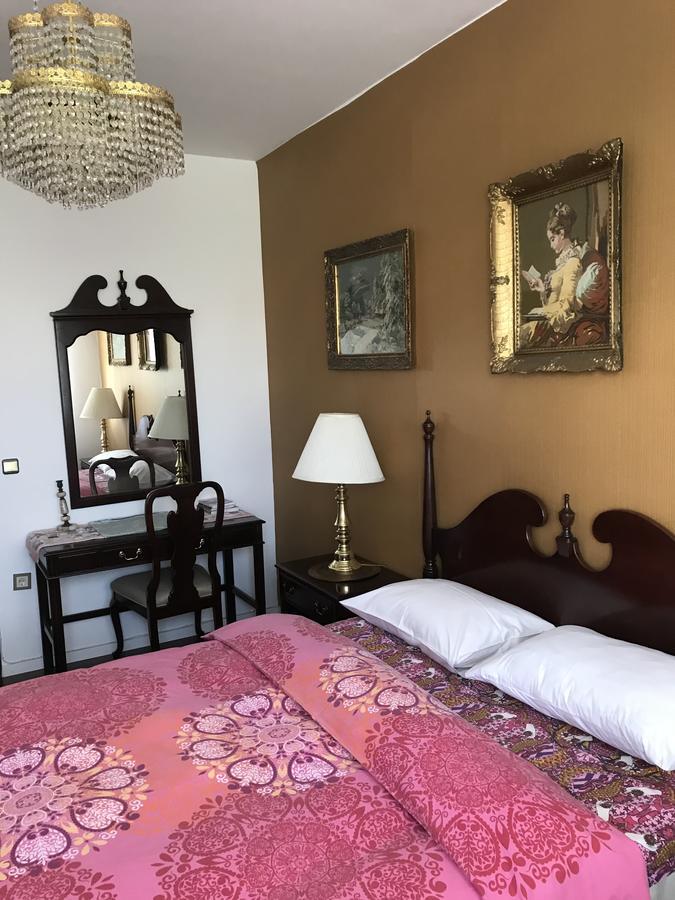 Apartment Nesti In Pristina Kosovo Luaran gambar